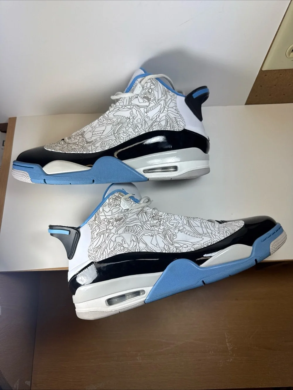 Air Jordan Dub Zero Legend Blue Size 12 Men’s White/University Blue Sneakers
